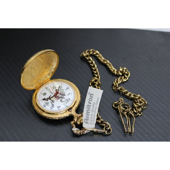 Looney Tunes Armitron Collectibles Pocket Watch - Picture 4 of 6